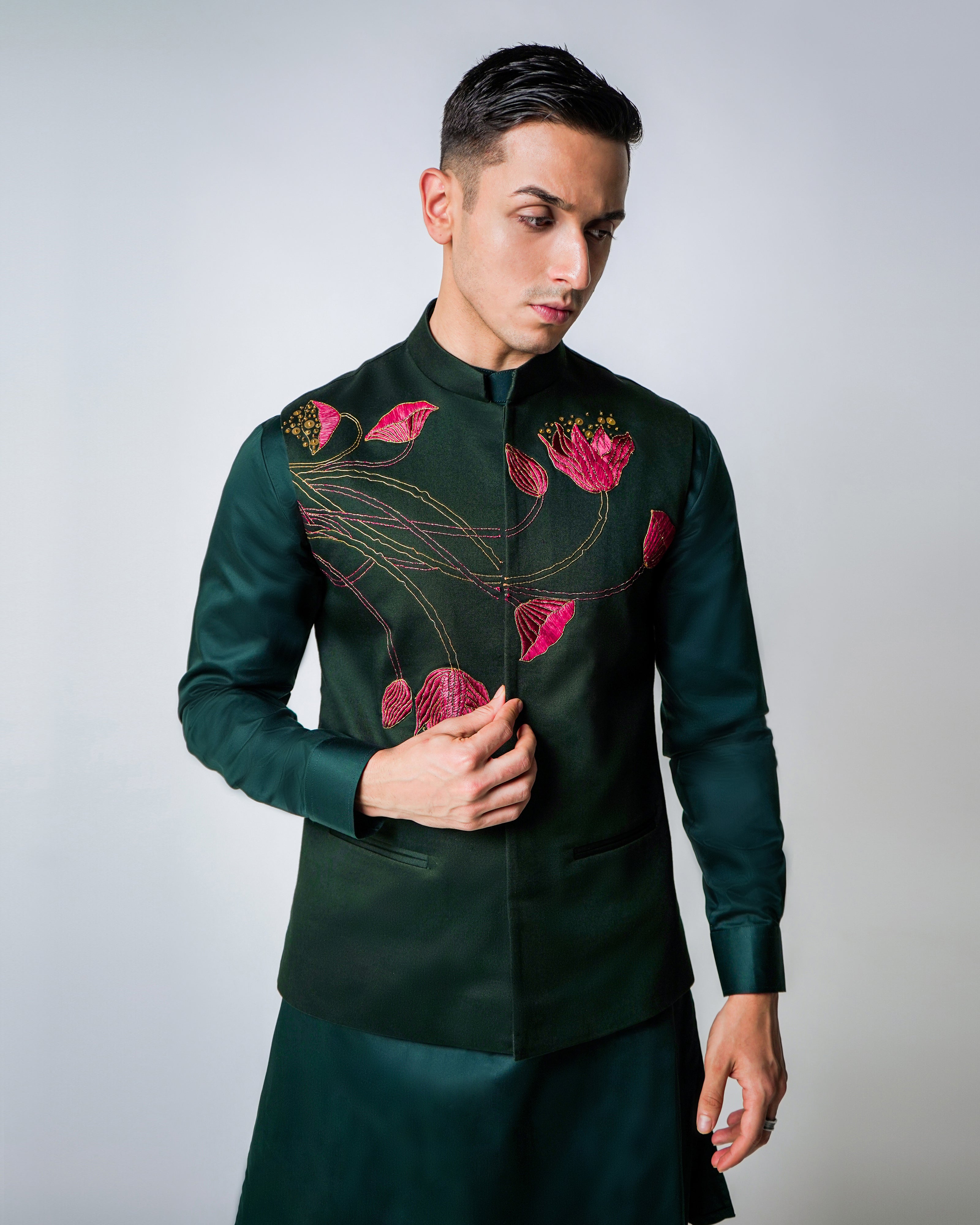 Emerald Green Cotton with 3D Raffia and Kasab Handwork bundi set
