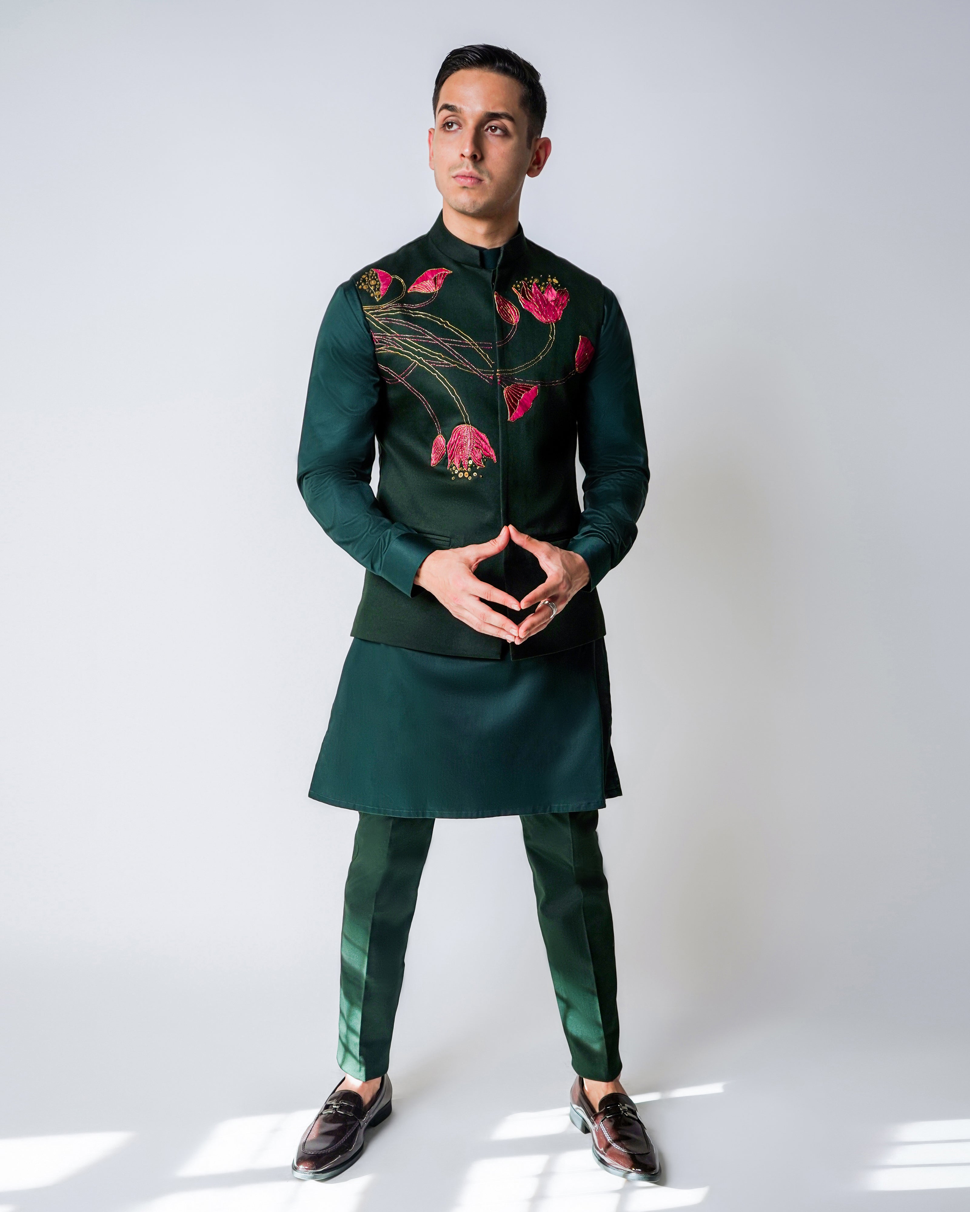 Emerald Green Cotton with 3D Raffia and Kasab Handwork bundi set