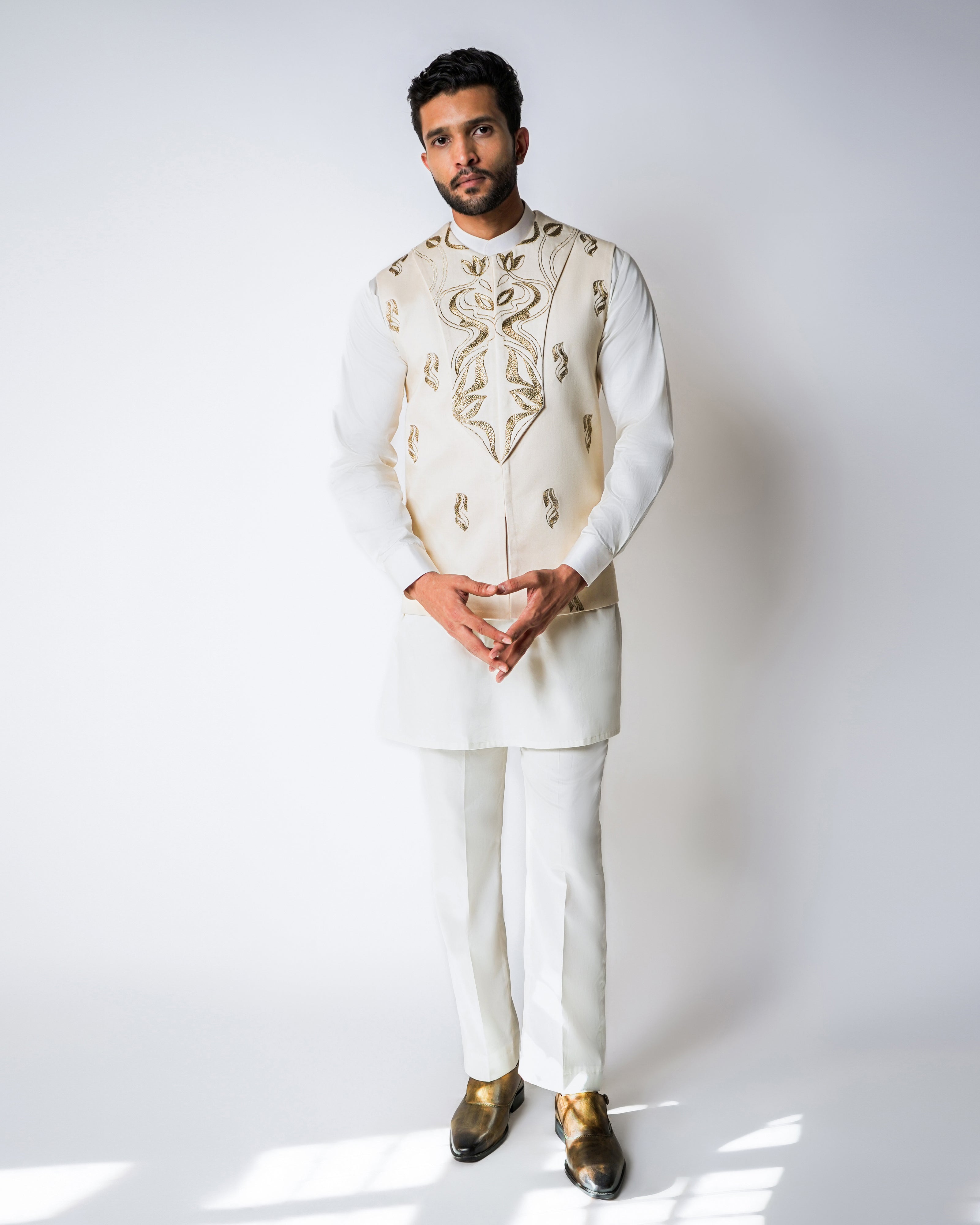 Cream and gold Cotton Kasab Dori Handwork collared bundi set
