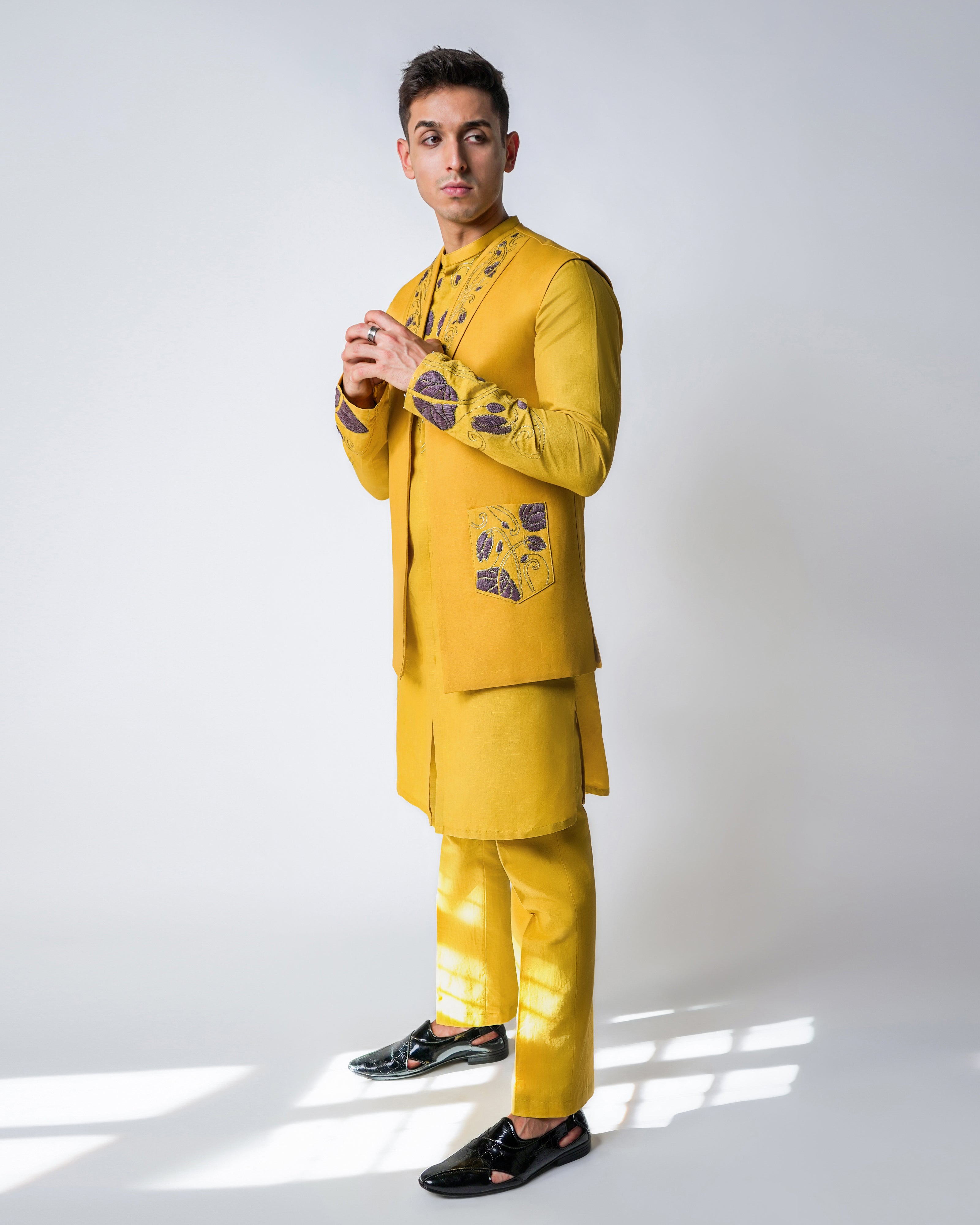 Haldi Yellow Linen with purple 3D Raffia and gold hammered Kasab Handwork bundi set