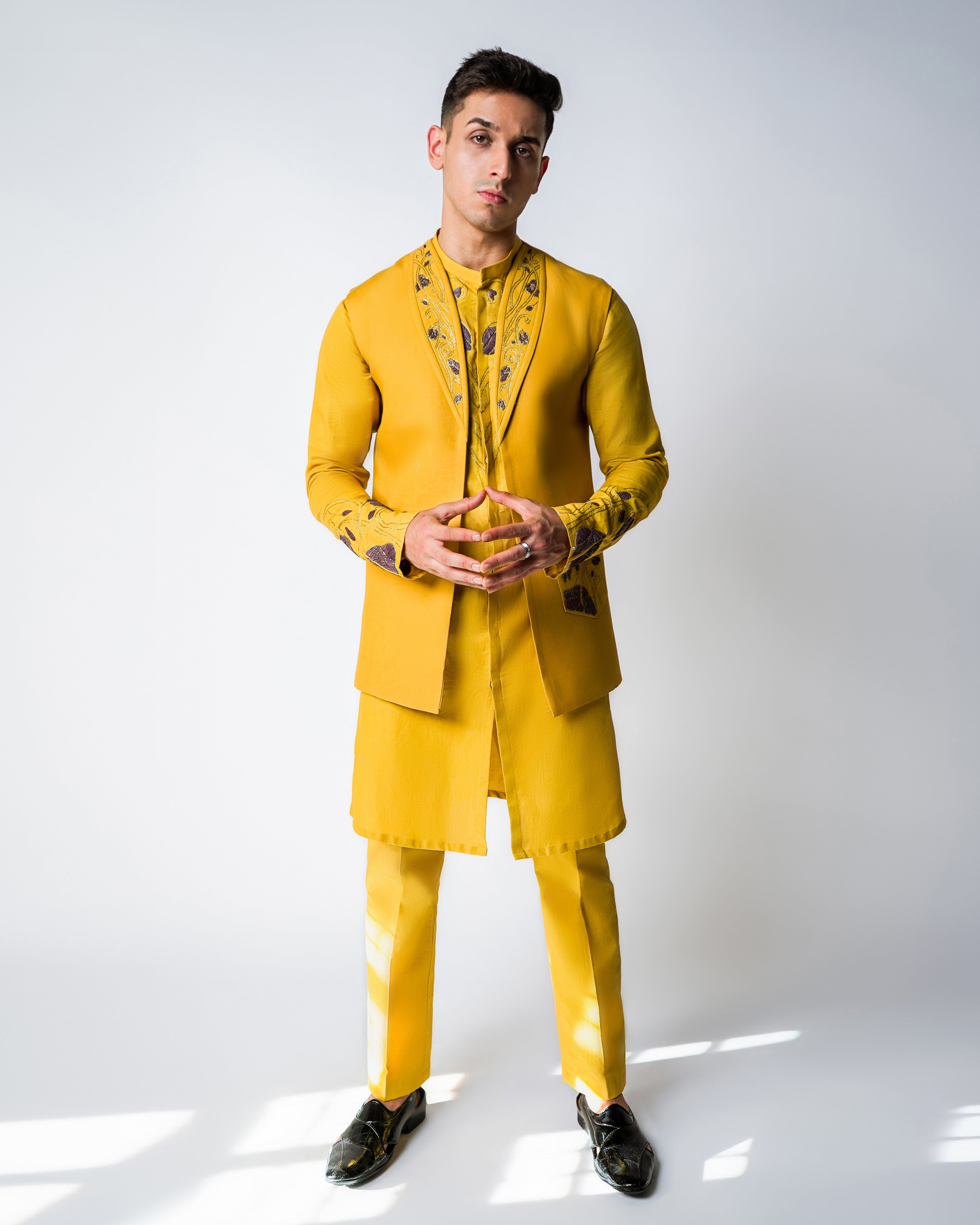Haldi Yellow Linen with purple 3D Raffia and gold hammered Kasab Handwork bundi set