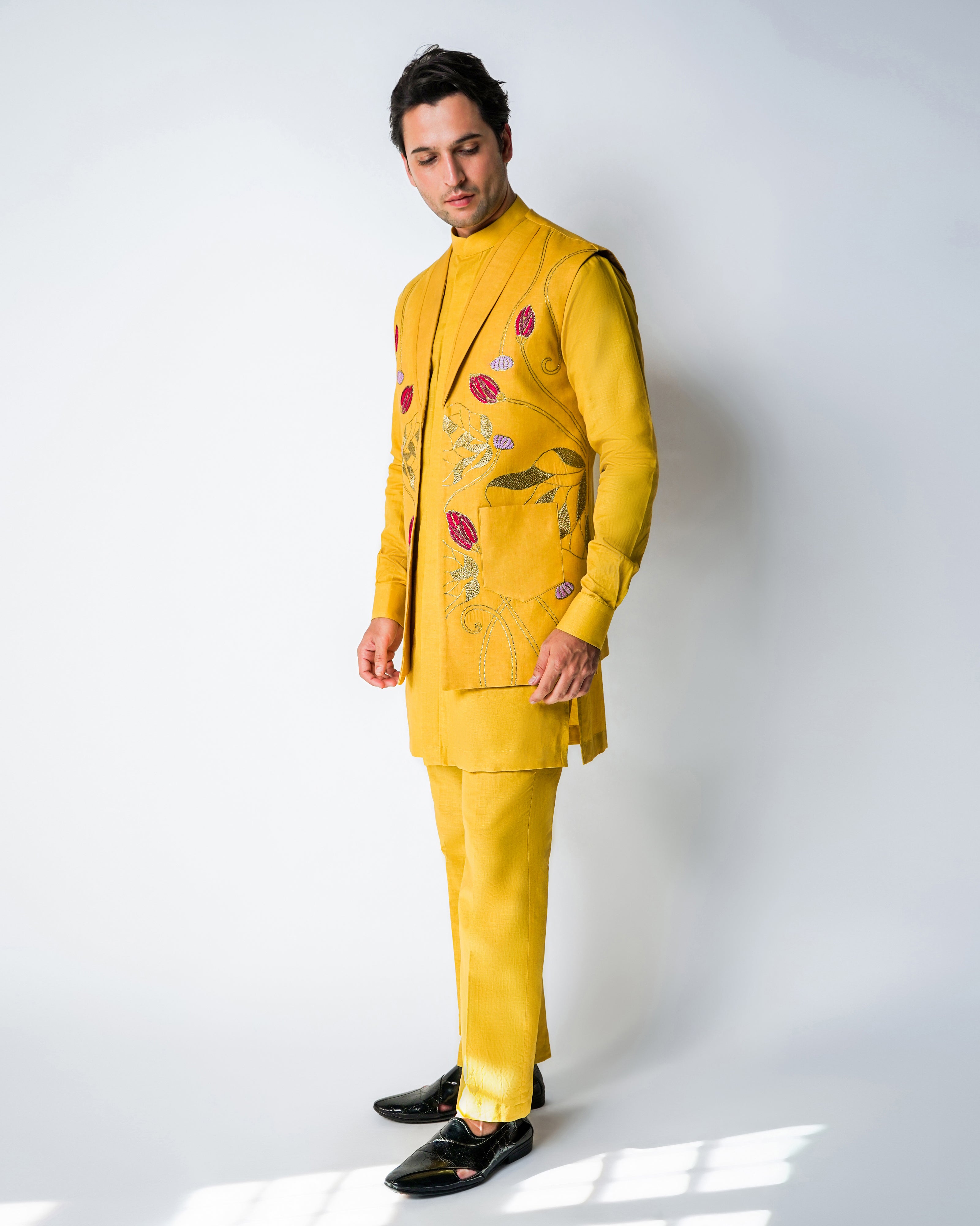 Haldi Yellow Linen with floral 3D Raffia and gold hammered Kasab Handwork open bundi set