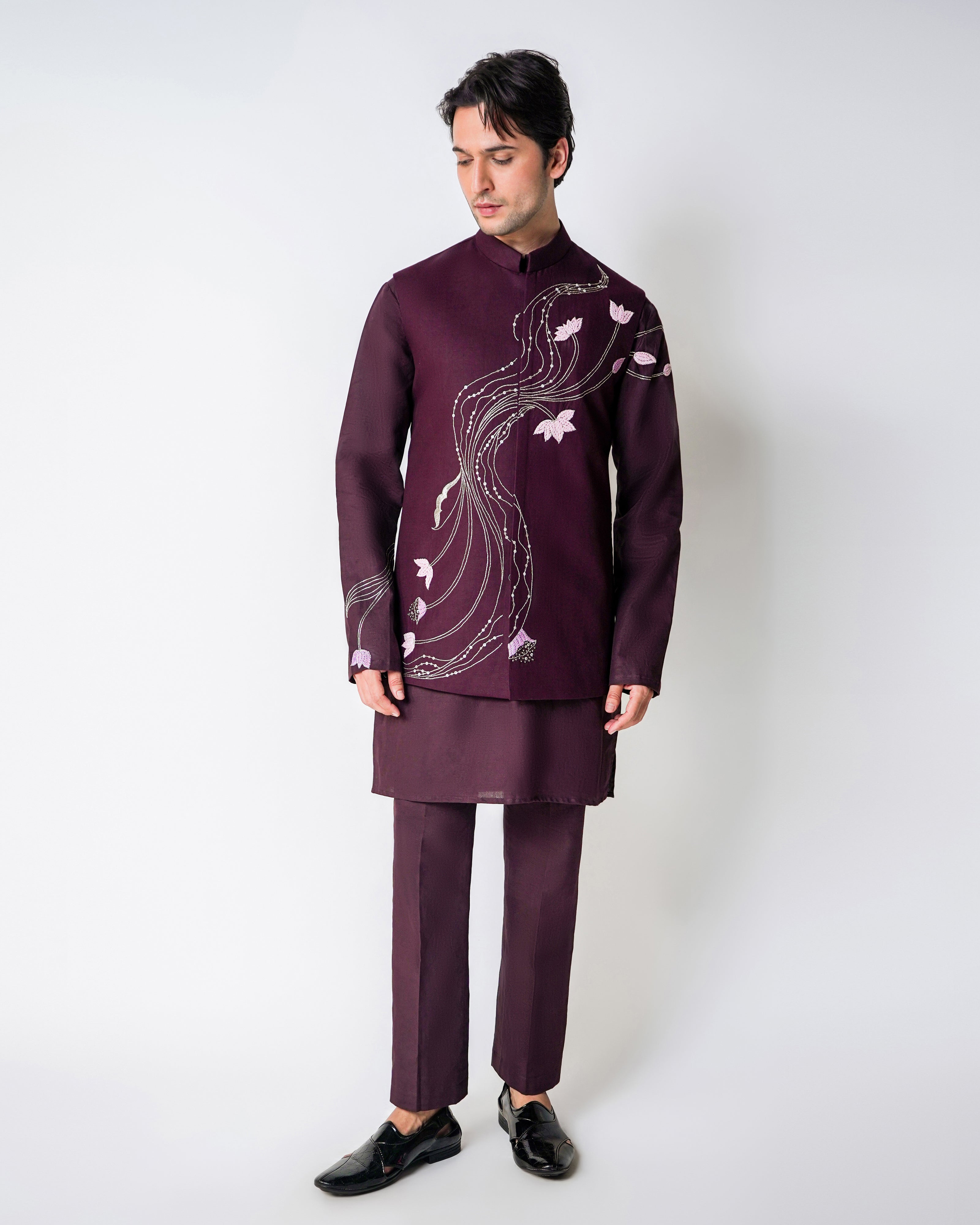 Deep Wine Linen with assymteric 3D Raffia and silver Kasab Handwork withm metal discs bundi set